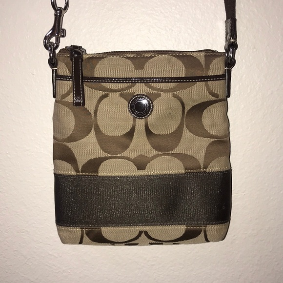 Coach Handbags - Coach Crossbody Bag